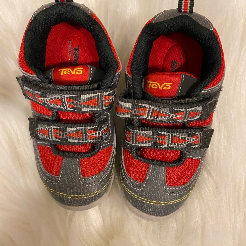 Kids Teva Shoes NWOT